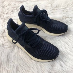 Adidas swift run